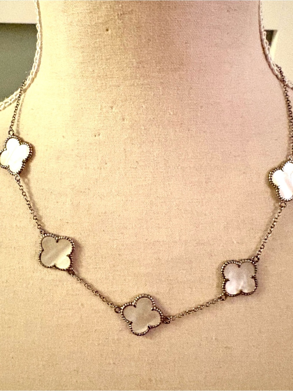 White Mother-of-Pearl Clover Station Necklace - Women Jewelry - Picture 2 of 3